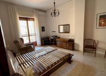 WhatsApp Image 2025-12-30 at 08.26.42 (1).jpeg - Trilocale Via Giovanni Florenzano 40, Salerno - foto 5