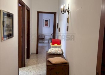 WhatsApp Image 2025-12-30 at 08.26.42 (15).jpeg - Trilocale Via Giovanni Florenzano 40, Salerno - foto 7