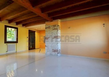 WhatsApp Image 2025-11-27 at 16.53.48 (1).jpeg - Villa San Giorgio delle Pertiche - foto 1