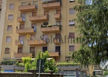 Esterno - Two-room apartment Gallarate - photo 16