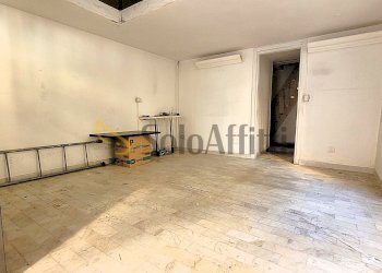 AREA VENDITA - Locale Commerciale Via Giacinto Gigante, Napoli (zona Arenella) - foto 6