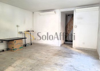 AREA VENDITA - Locale Commerciale Via Giacinto Gigante, Napoli (zona Arenella) - foto 7