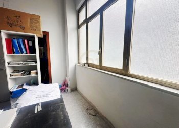 INTERNI - Stationery - Bookshop Camporotondo Etneo - photo 2