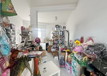 INTERNI - Stationery - Bookshop Camporotondo Etneo - photo 4