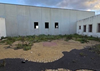 WhatsApp Image 2026-01-09 at 17.34.19 (2).jpeg - Capannone Contrada Targia 62A, Siracusa - foto 2