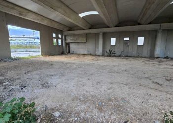 WhatsApp Image 2026-01-09 at 17.34.20 (1).jpeg - Capannone Contrada Targia 62A, Siracusa - foto 4