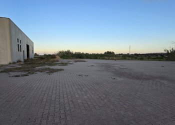 20260109_164109.jpg - Capannone Contrada Targia 62A, Siracusa - foto 5