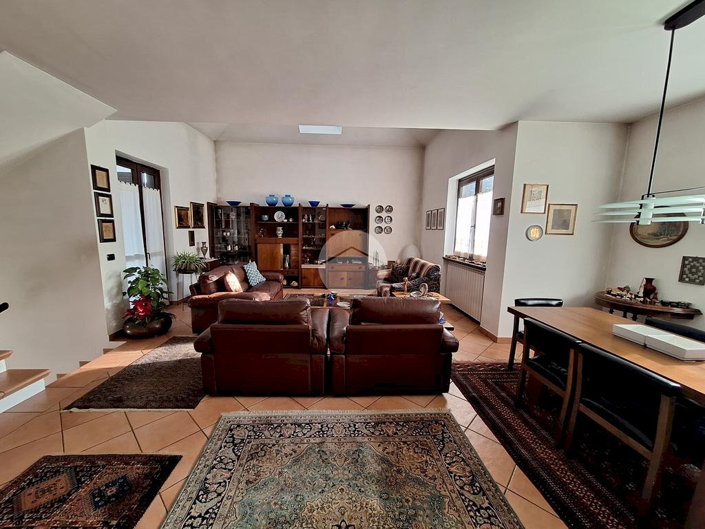 Villa Via G. Mazzini, Caravino - foto 2