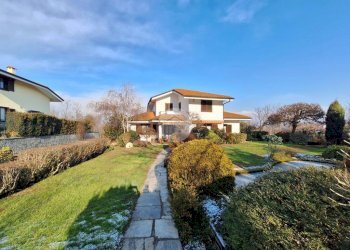 Villa Via G. Mazzini, Caravino - foto 1