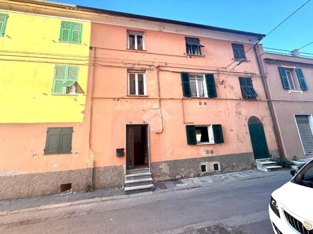 Bilocale Via S. Donà di Piave, Genova (zona Bolzaneto) - foto 1