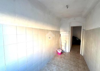 Bilocale Via S. Donà di Piave, Genova (zona Bolzaneto) - foto 6