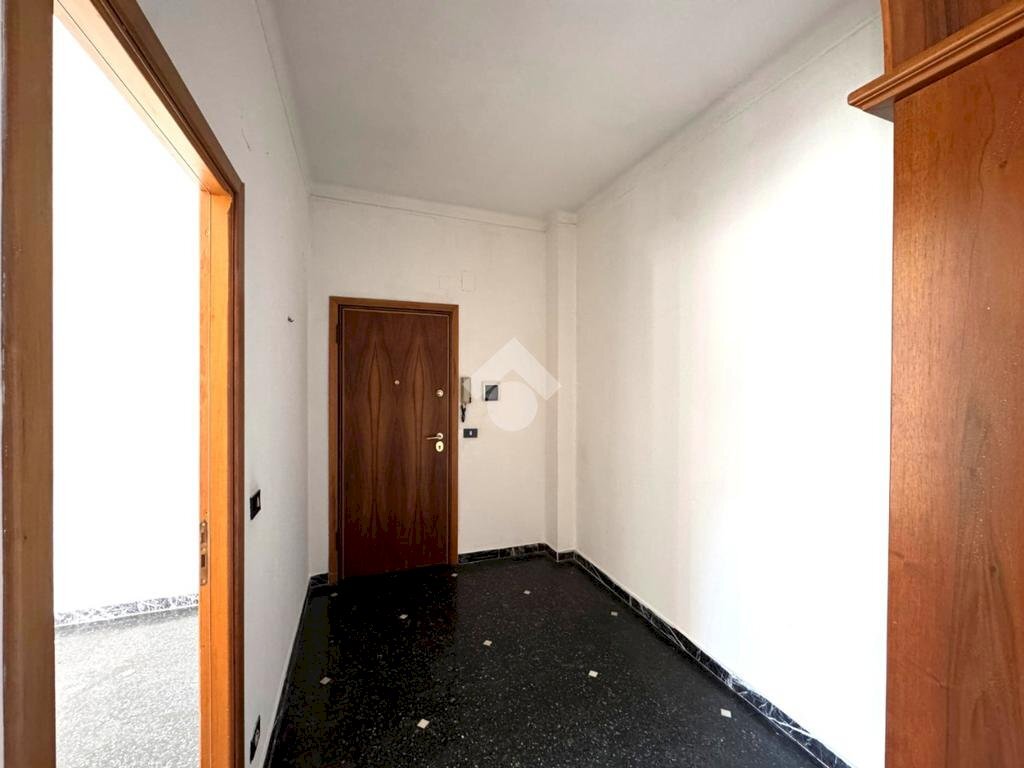 Three-room apartment Via Sardorella, Genova (neighborhood Bolzaneto) - photo 2