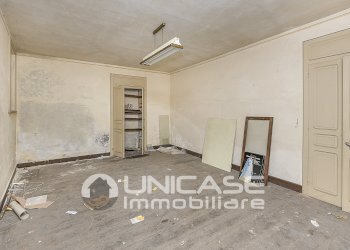 Palazzo Storico piazza municipio, 1, Torre Pellice - foto 10