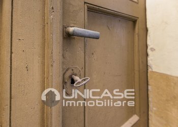 Palazzo Storico piazza municipio, 1, Torre Pellice - foto 47