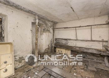 Palazzo Storico piazza municipio, 1, Torre Pellice - foto 67