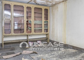 Palazzo Storico piazza municipio, 1, Torre Pellice - foto 69