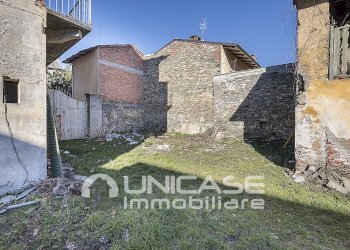 Palazzo Storico piazza municipio, 1, Torre Pellice - foto 72