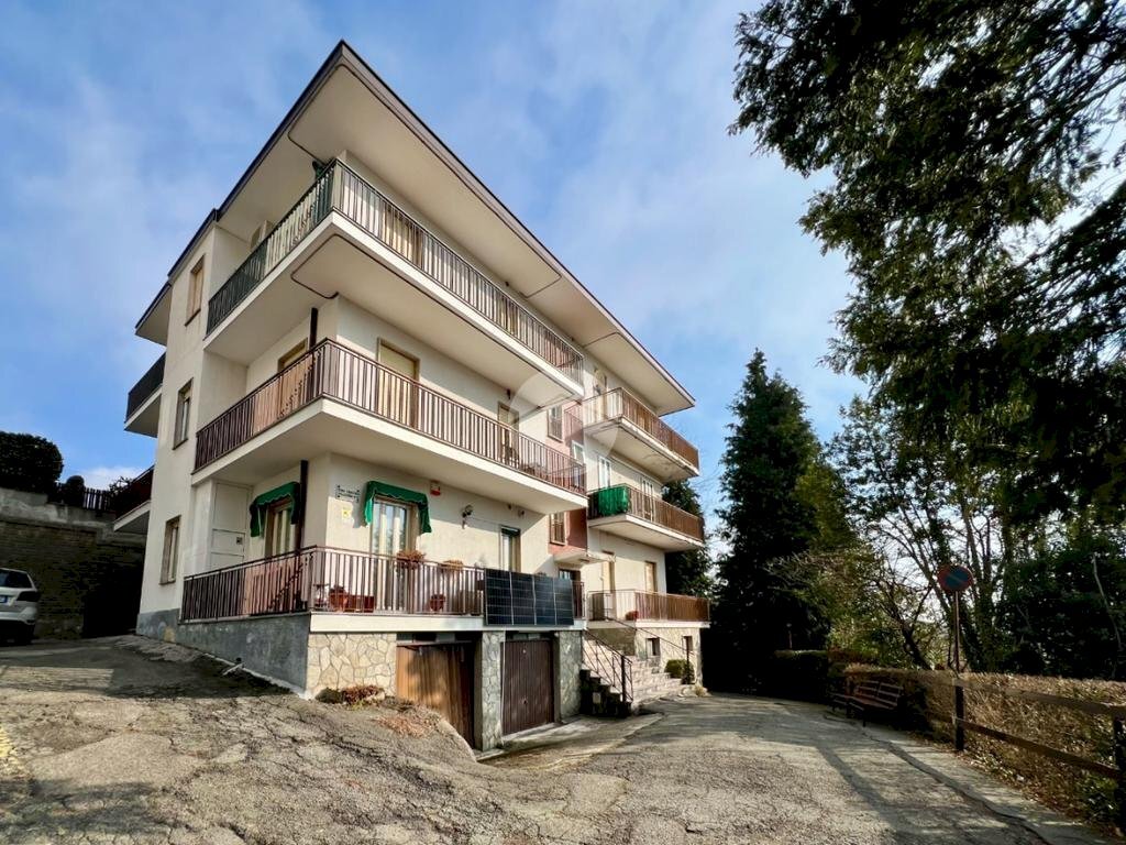 Four-room apartment Via colle secchie, Corio - photo 1