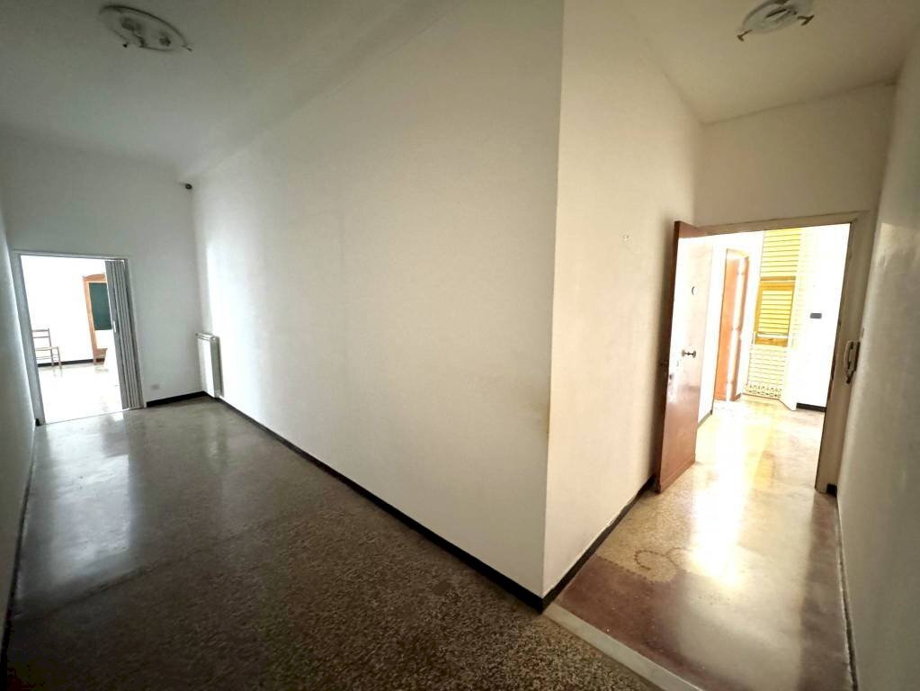 Two-room apartment via Odoardo Ganduccio, Genova (neighborhood Nervi) - photo 3