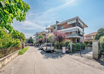 Appartamento Via Mario Brundi, Druento - foto 1