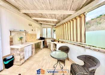 Villa a Schiera Boissano - foto 13