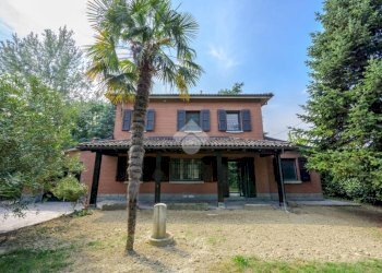 Villa Via Rigosa, Bologna (zona Borgo Panigale) - foto 1