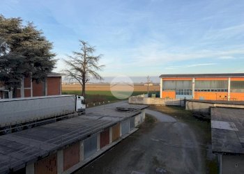 Three-room apartment Via Cuneo, Barge - photo 6