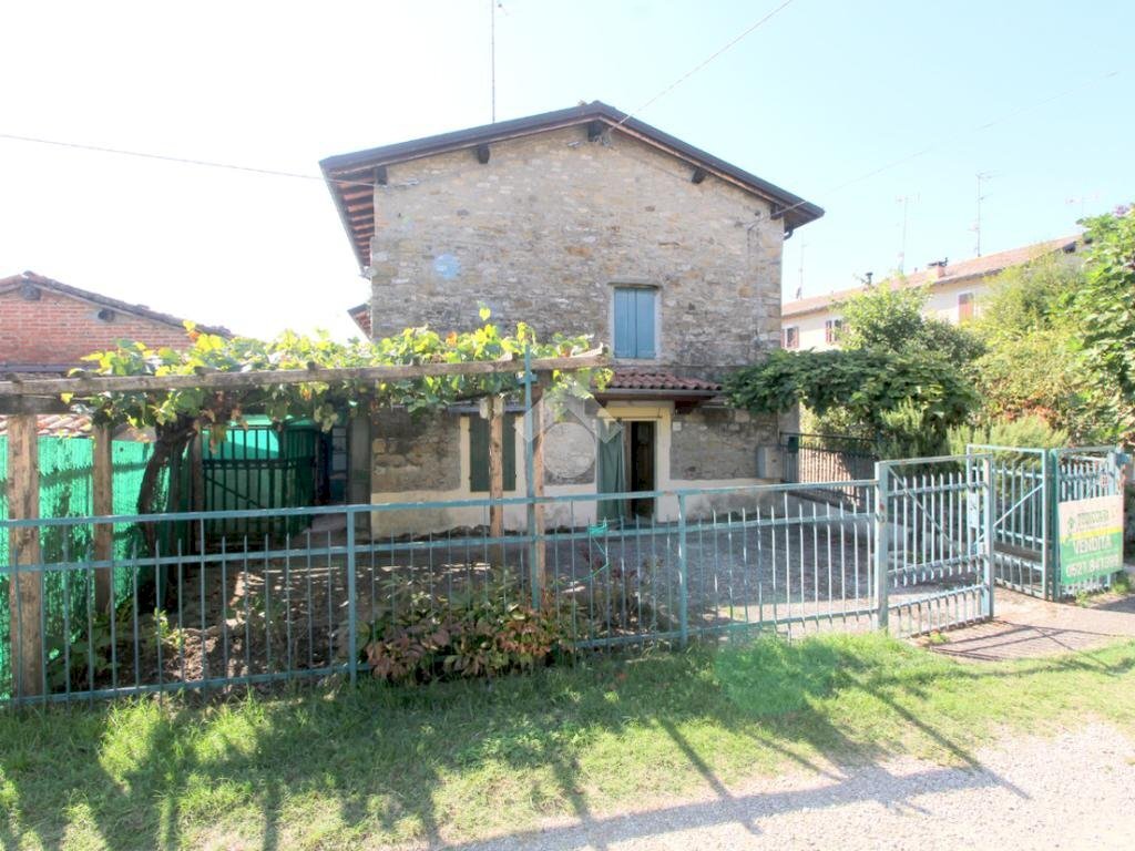 Rustico Str. Case Mazza, Neviano degli Arduini - foto 1