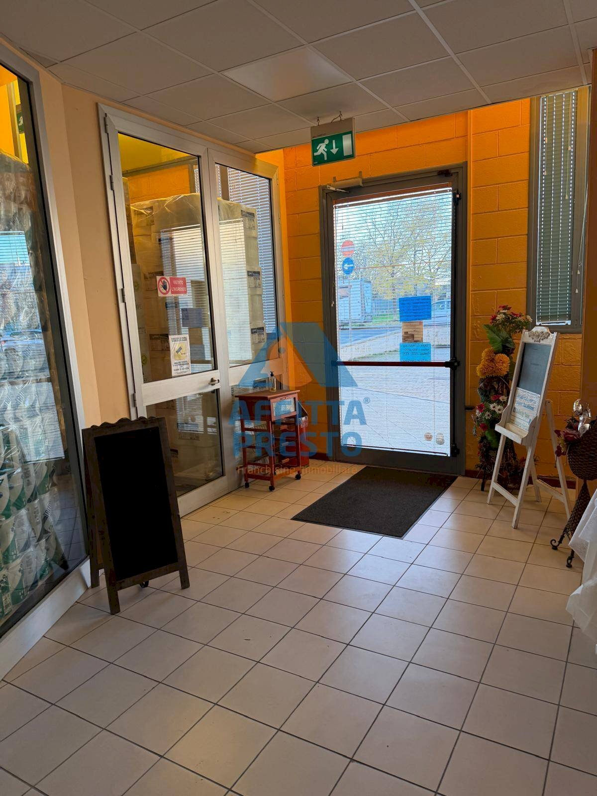 Foto 2 - Attività Commerciale Vinci - foto 2