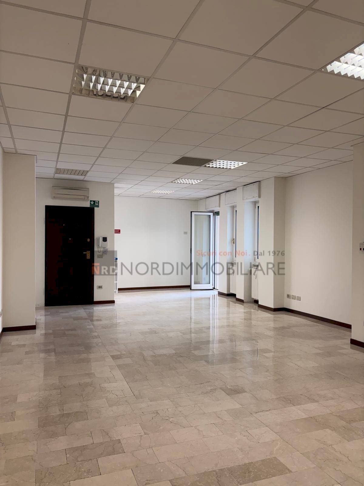 Foto 1 - Office via montello
 
39, Brescia - photo 1