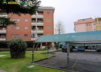 Foto 2 - Quadrilocale via aldo moro
 
38, Monterotondo - foto 2