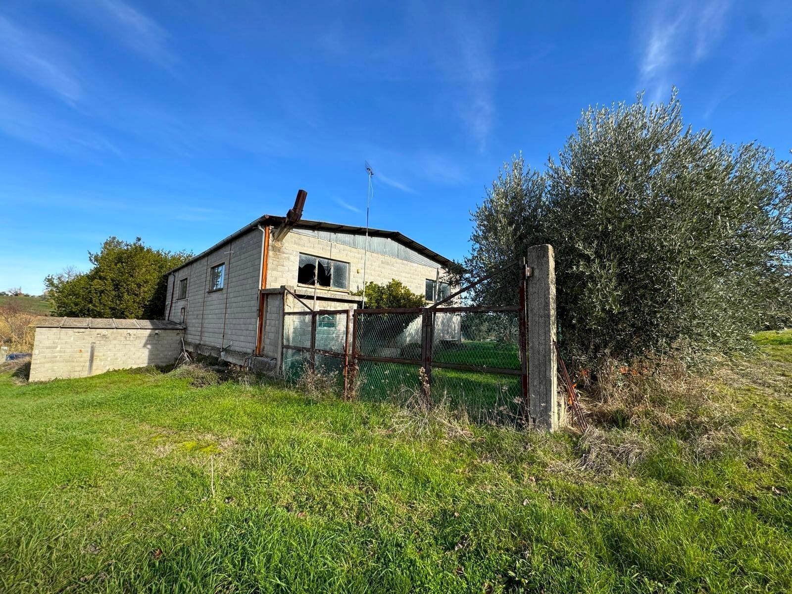 Foto 3 - Terreno agricolo SP 102
 
snc, Fermo - foto 3