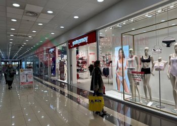 Foto 5 - Shop via IV Novembre - Centro Commerciale TIGROS
292, Omegna - photo 5