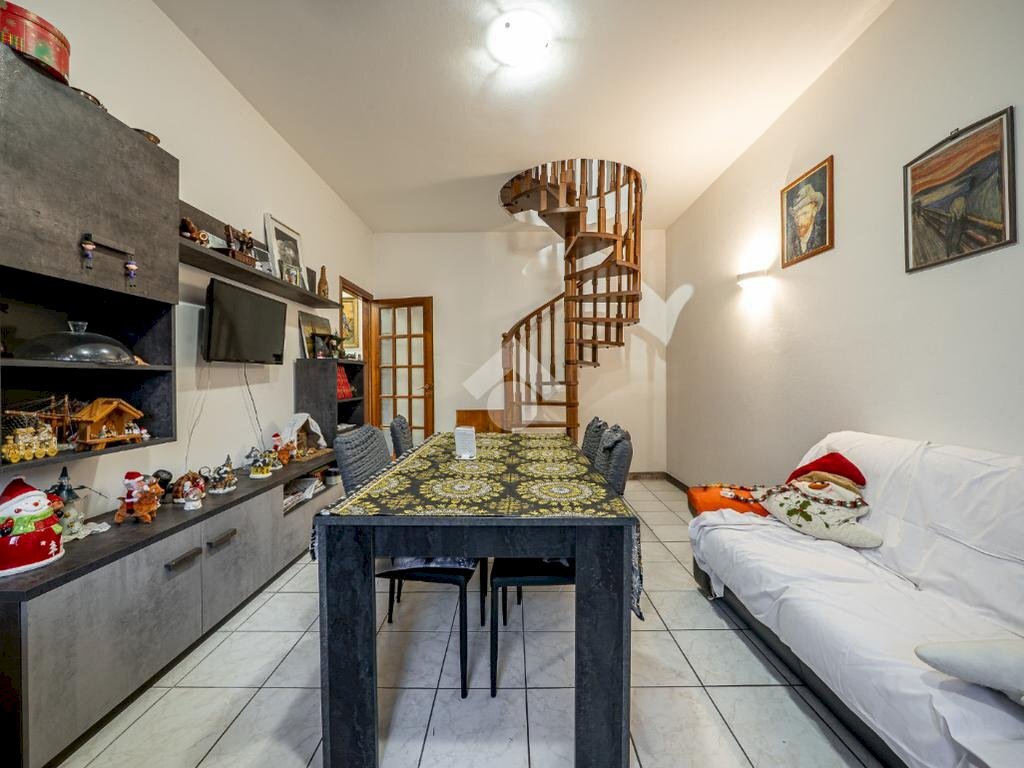 Appartamento Via Vittorio Fiorini, Reggio nell'Emilia - foto 2