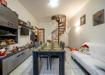 Appartamento Via Vittorio Fiorini, Reggio nell'Emilia - foto 2