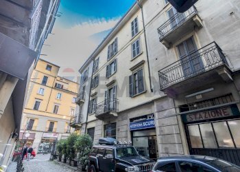 Edificio all\'aperto - Bilocale Via Piero Della Francesca
 
2, Milano - foto 2