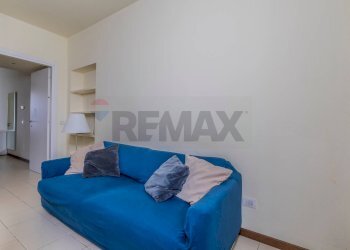 Soggiorno - Bilocale Via Piero Della Francesca
 
2, Milano - foto 8