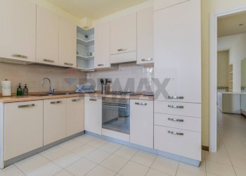 Cucina - Bilocale Via Piero Della Francesca
 
2, Milano - foto 11