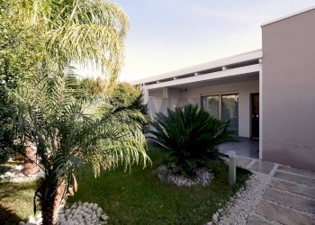 Giardino - Villa a Schiera Via Coppe di Bari
 
5, Noicàttaro - foto 1