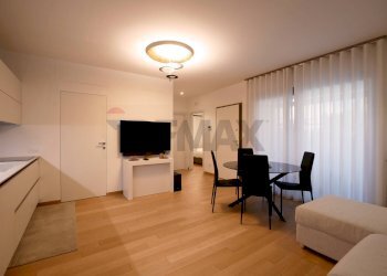 Sala da pranzo - Villa a Schiera Via Coppe di Bari
 
5, Noicàttaro - foto 9