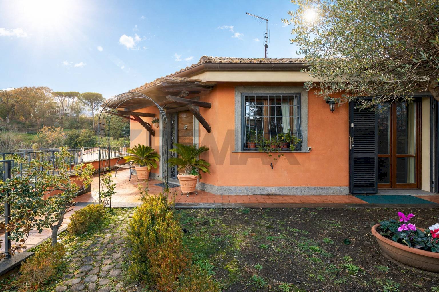 Casa all\'aperto - Villa Via Monte Marino
 
11, Riano - foto 1