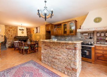 Cucina - Villa Via Monte Marino
 
11, Riano - photo 21