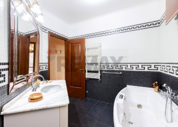 Bagno - Villa Via Monte Marino
 
11, Riano - photo 28