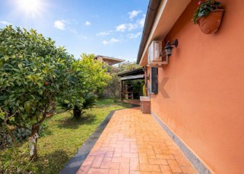 Giardino - Villa Via Monte Marino
 
11, Riano - photo 34