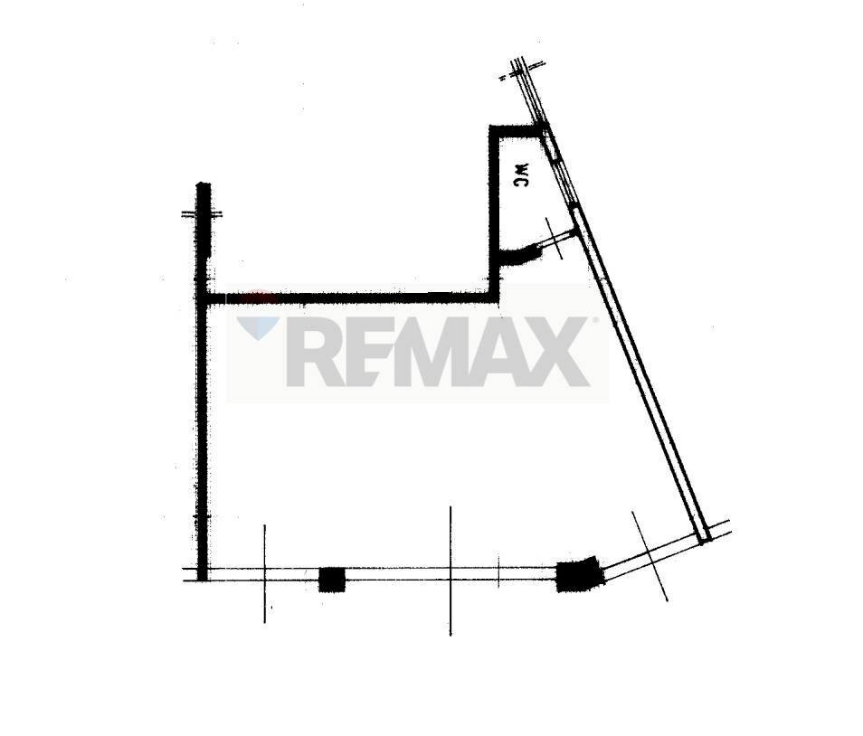 Pianta 2D - Locale Commerciale Via Enrico Bevignani
 
10-12-14, Palermo - planimetria 1