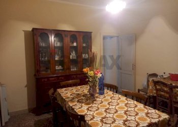 Sala da pranzo - Casa indipendente Via Libertà
 
62, Montalbano Elicona - foto 14