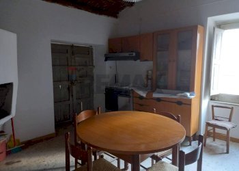 Sala da pranzo - Casa indipendente Via Libertà
 
62, Montalbano Elicona - foto 18