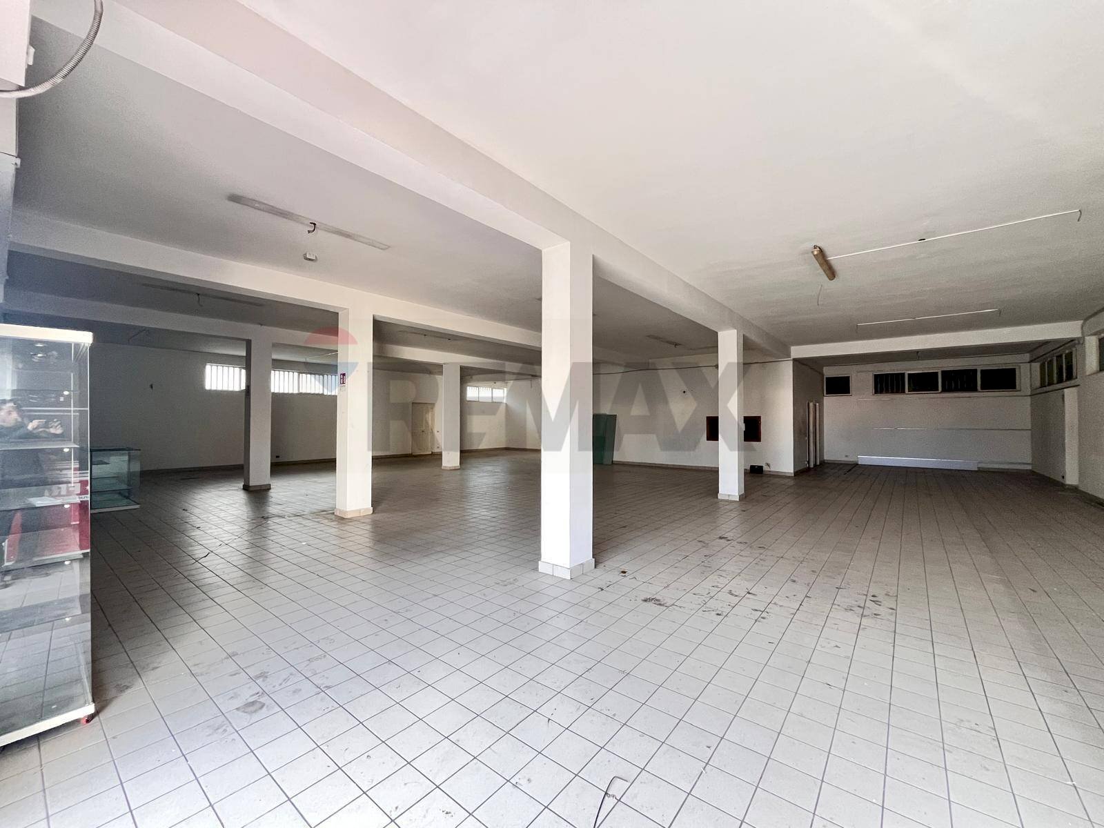 Parcheggio - Locale Commerciale Str. S. Giovanni Galermo
63, Misterbianco - foto 3