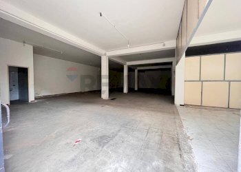 Parcheggio - Locale Commerciale Str. S. Giovanni Galermo
63, Misterbianco - foto 9