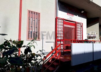 Edificio all\'aperto - Shop Via dell'Arca
 
6/A, Mascalucia - photo 1